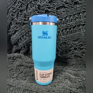 Stanley Blue Flip Straw Tumbler 30 Oz